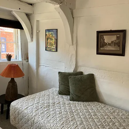 Nyaraló Madam Bundsens Huse
